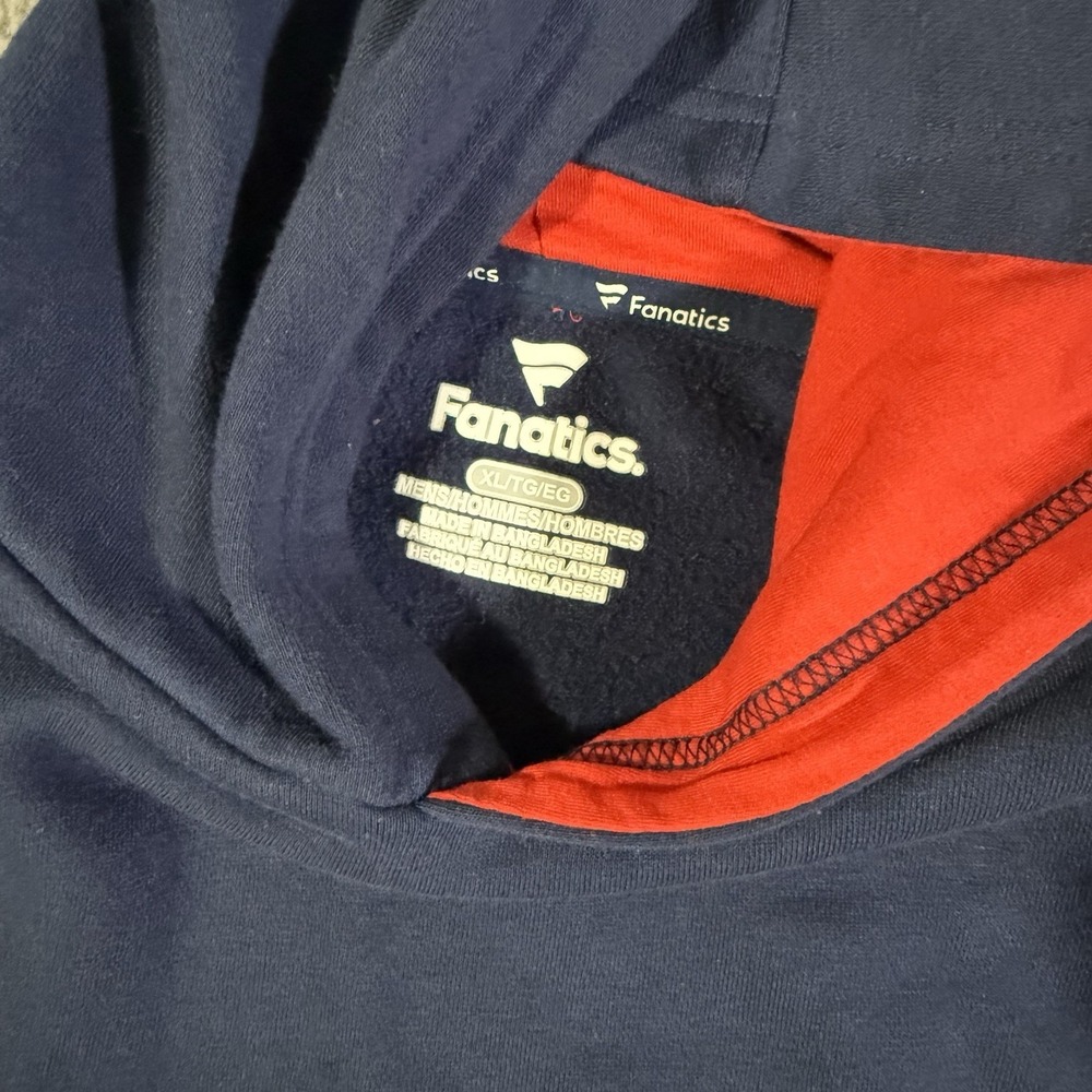 NEW‎ ENGLAND PATRIOTS FANATICS Colorblock Sweatshirt Fleece Hoodie XL Red Blue - Picture 2 of 6